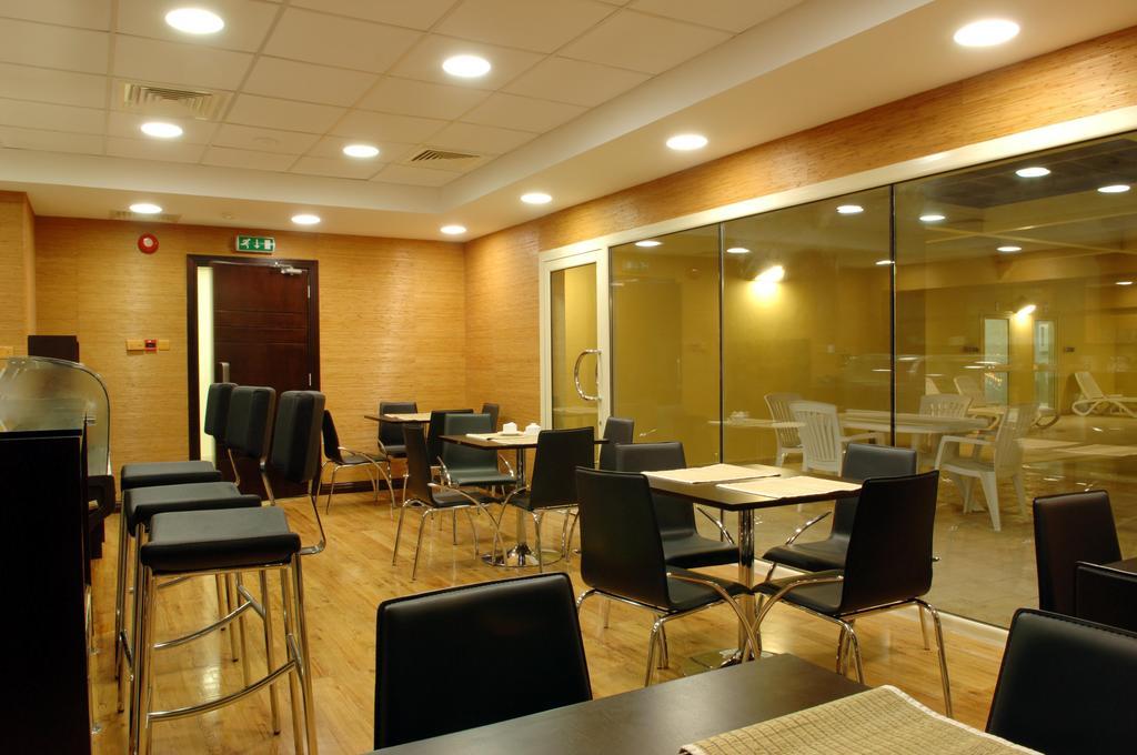 Tariq Almoayed Tower Daire Manama Dış mekan fotoğraf